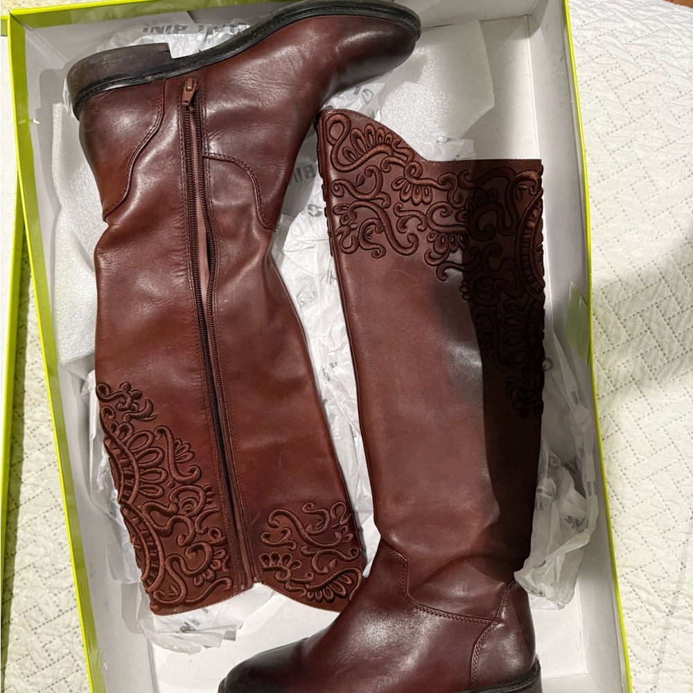 Gianni Bini Dark Sepia Boots